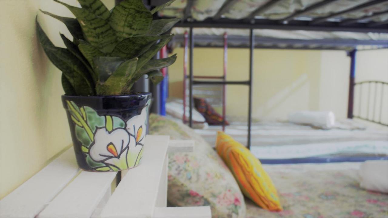 Hotel Casa Santaella à Puerto Escondido  Extérieur photo