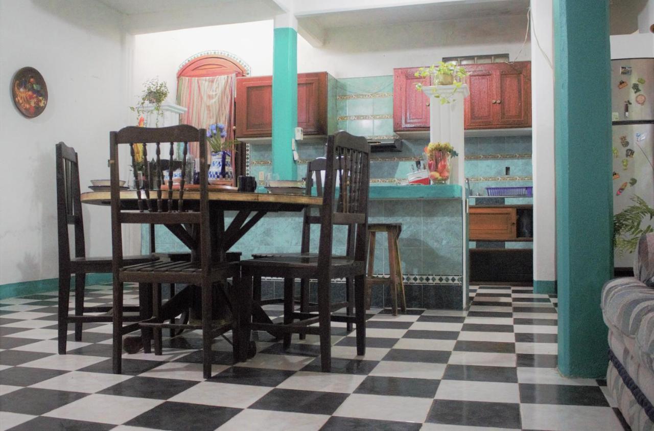 Hotel Casa Santaella à Puerto Escondido  Extérieur photo